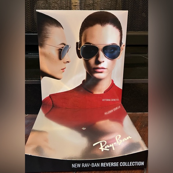 Ray-Ban “REVERSE COLLECTION” L-Shape Retail Counter Display Stand-Mint Condition - Picture 16 of 16
